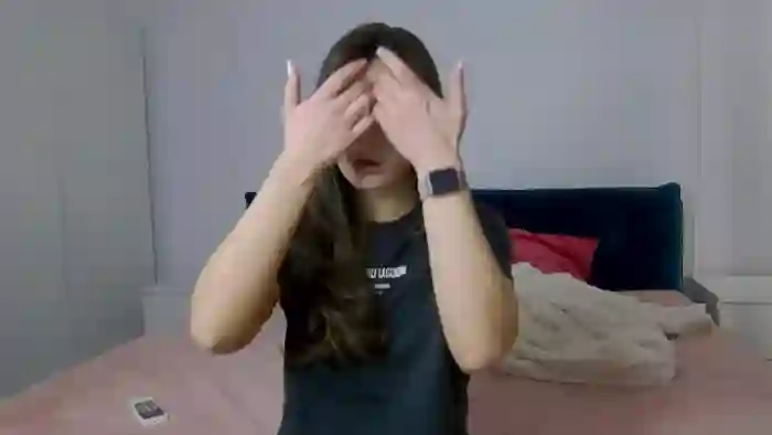 NaiaaBee