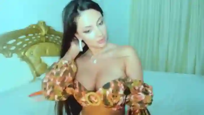 NycoleAniston