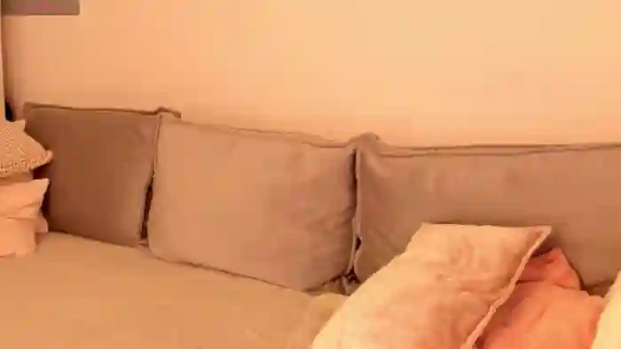 Simi__