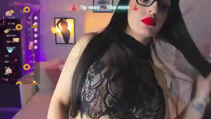 LindsayDee