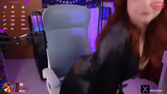 LilyVelvet