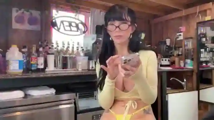 Rachel_bikini