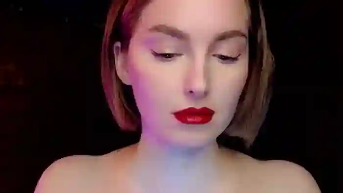 Red_Lips_Girl