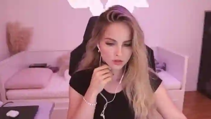 StacyDoll
