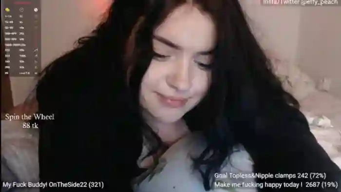 Effy_peach