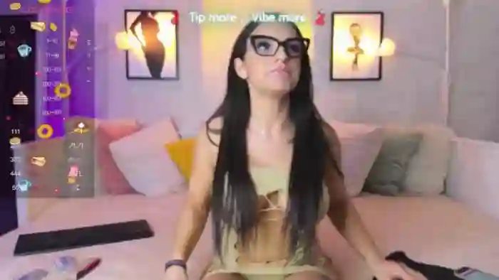 LindsayDee