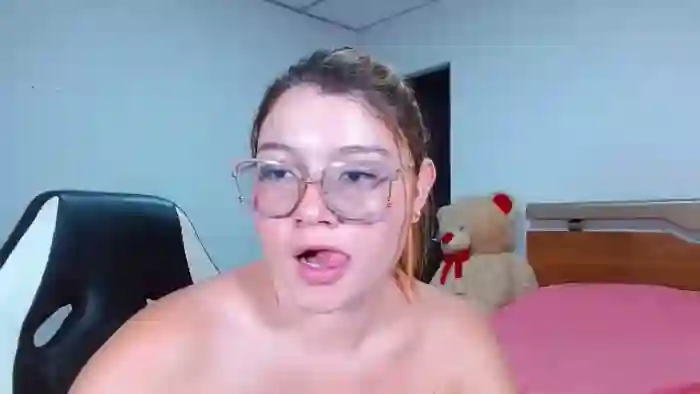 maddy18_