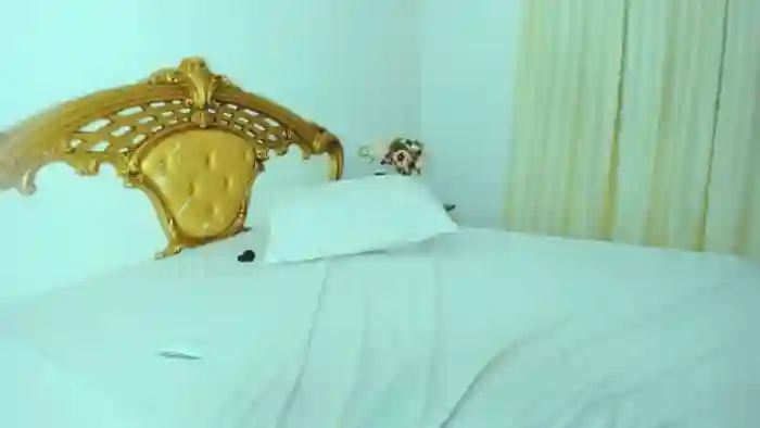 NycoleAniston
