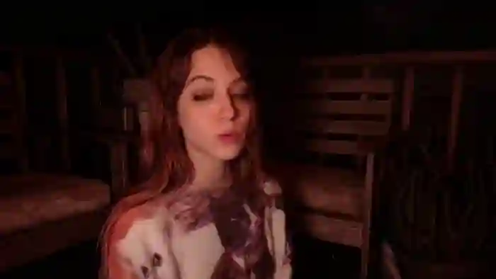 NaomiDee