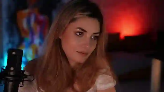 Allie_Synn