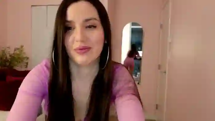 BellaBaxter