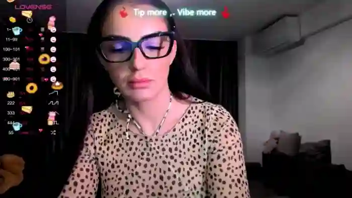 LindsayDee