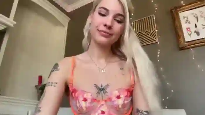 annieangel18