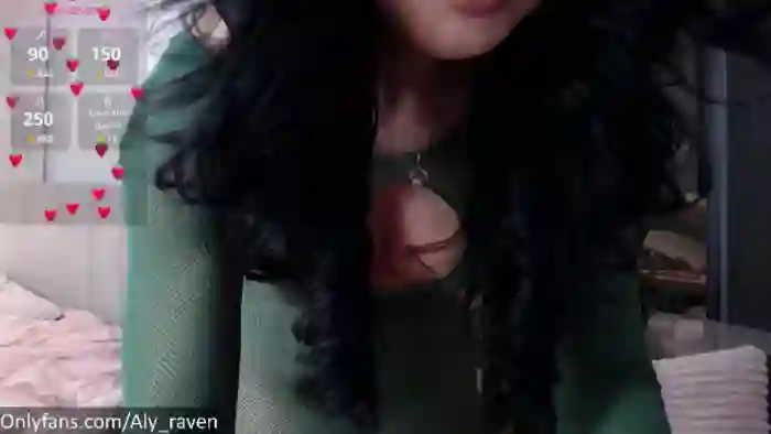 Aly_Ravennx