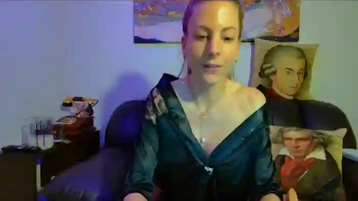 Helenadoll