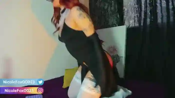 NicoleFox23