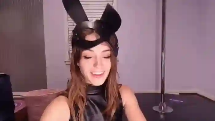 NaomiDee