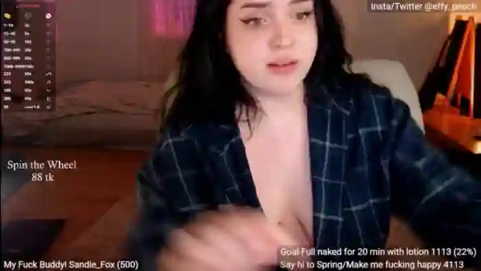 Effy_peach