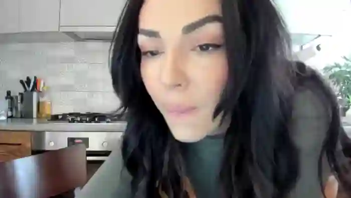 MissNelly_