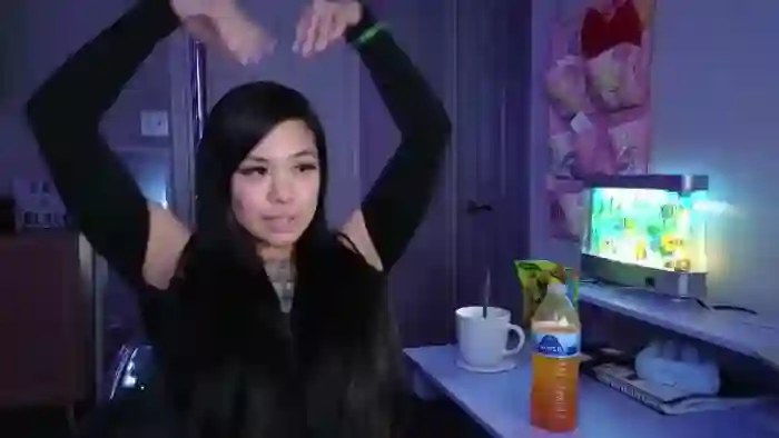 dolllface