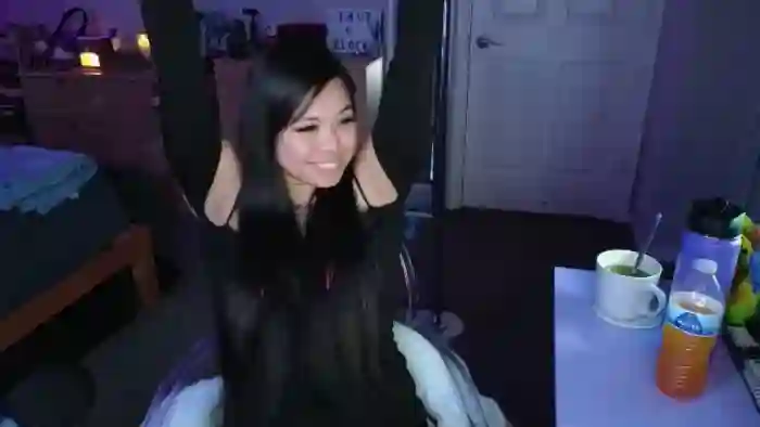 dolllface
