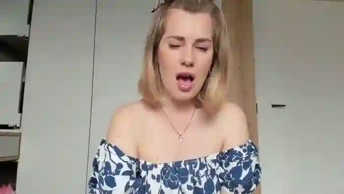 PrettyWomen31