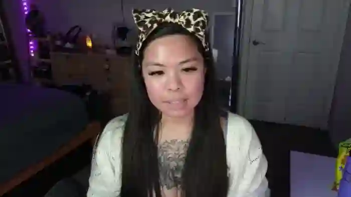 dolllface