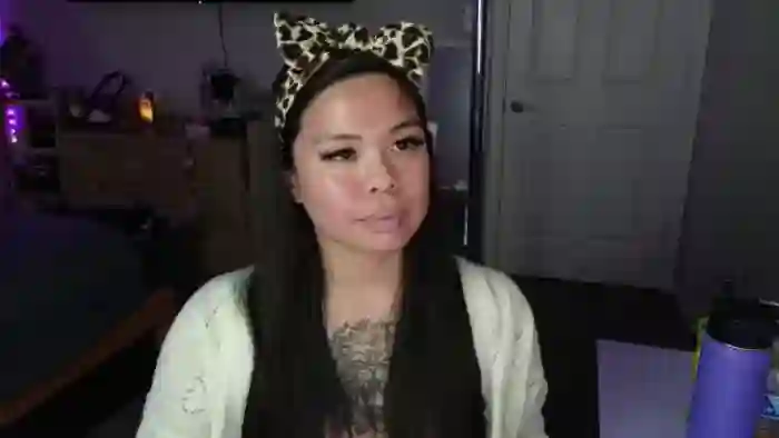 dolllface