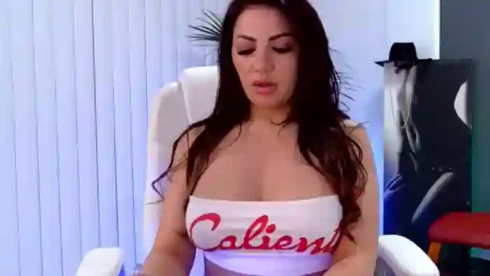 Nikki_Crystal