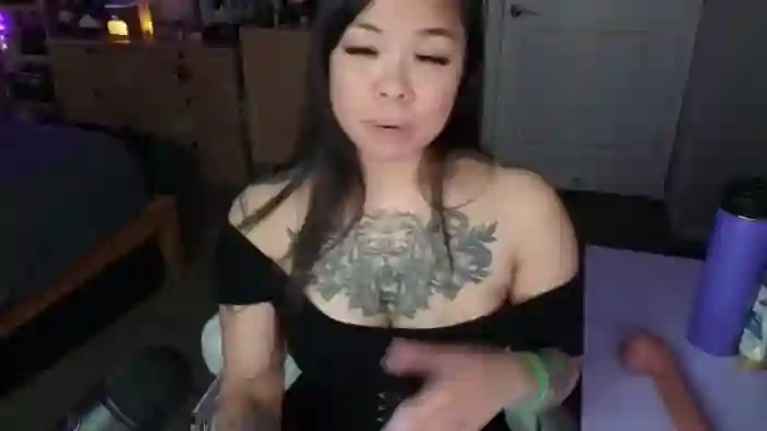 dolllface