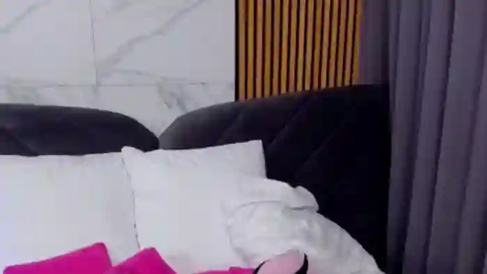 AwwwElla
