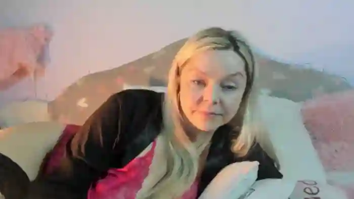 BlondeKylie