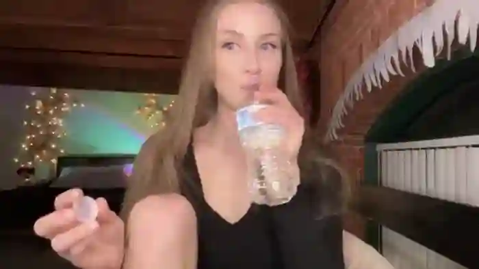 Luna_Moore1