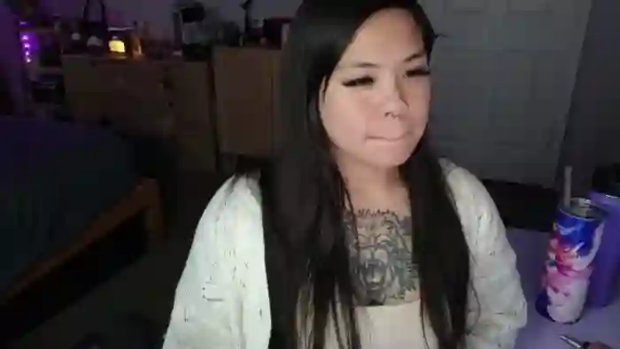 dolllface