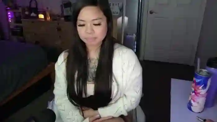 dolllface