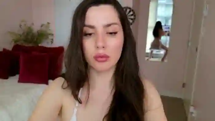 BellaBaxter