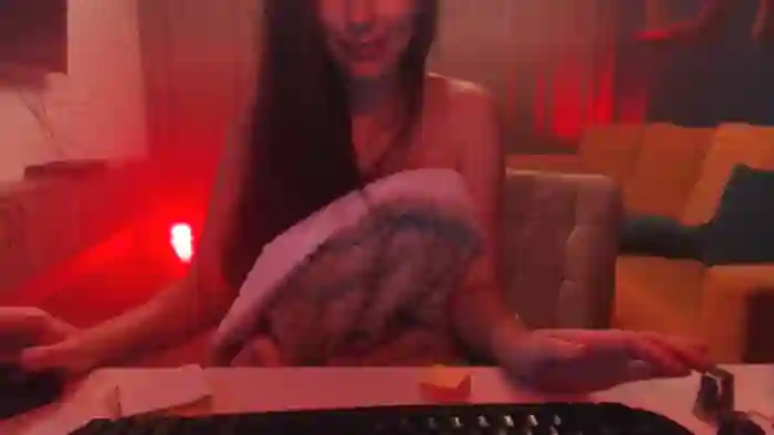PoppyNaked
