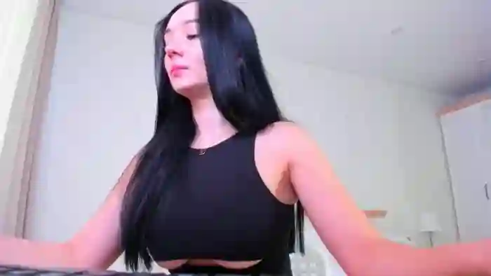 Karlee_Grey_