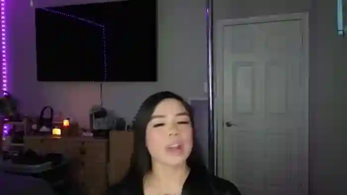 dolllface