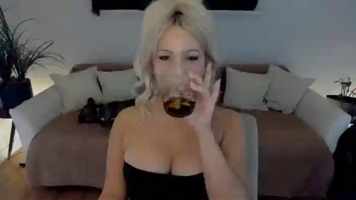 eh1_Scarlett