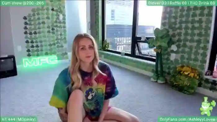 Ashleyylovee