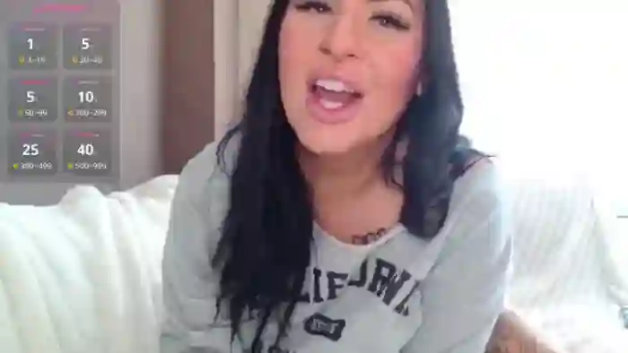 Layla_UKx