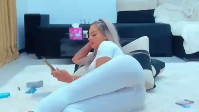 MelanieLexxx