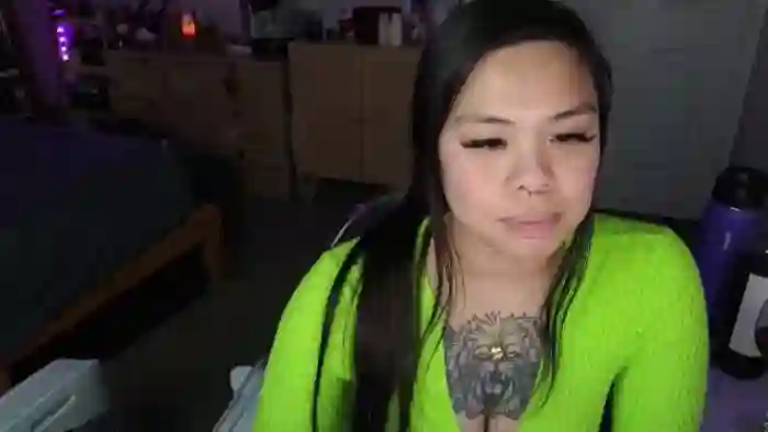 dolllface