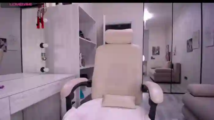 SoSexyMonna