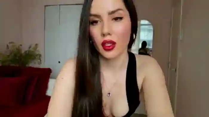 BellaBaxter