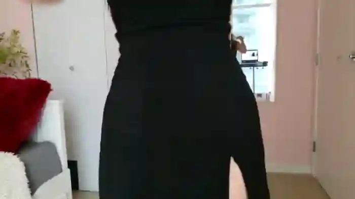 BellaBaxter