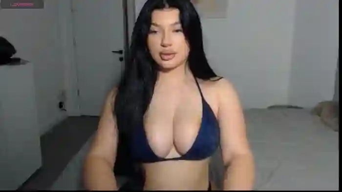 Julia____