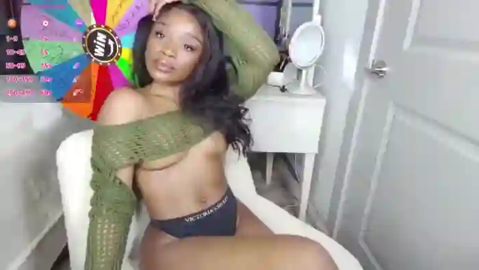AaliyahT