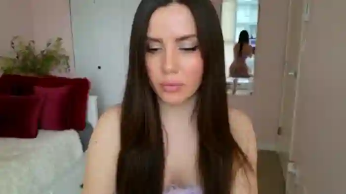 BellaBaxter